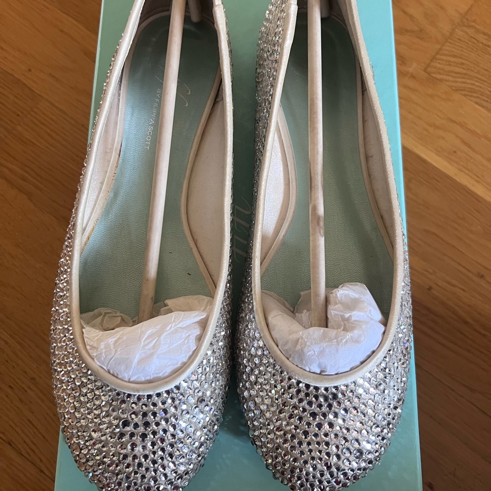 Hand set swarviski crystals Sparkling Silver Rhinestone Loafers